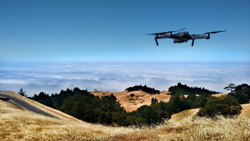 Tipos de drones para sobrevolar terreno